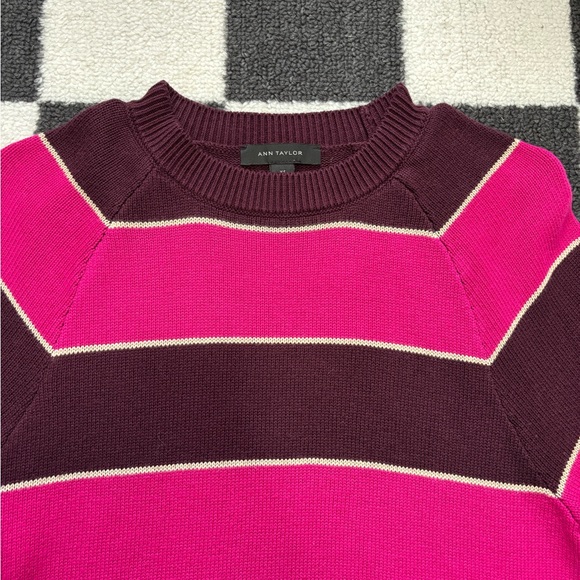 Ann Taylor Burgundy and Pink Knit Top Half Sleeve - Picture 3 of 11